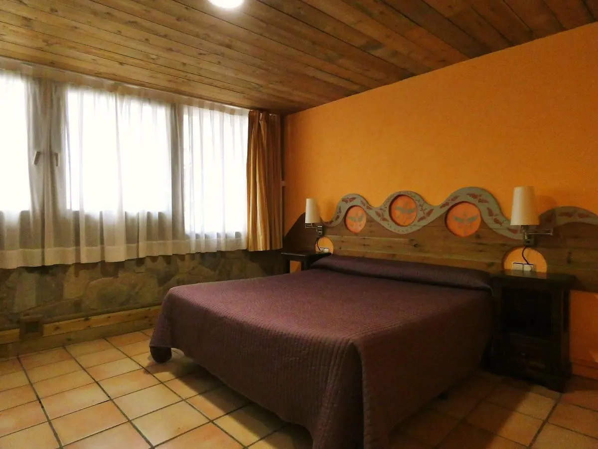 Hotel Familiar El Jou Nature Sant Corneli