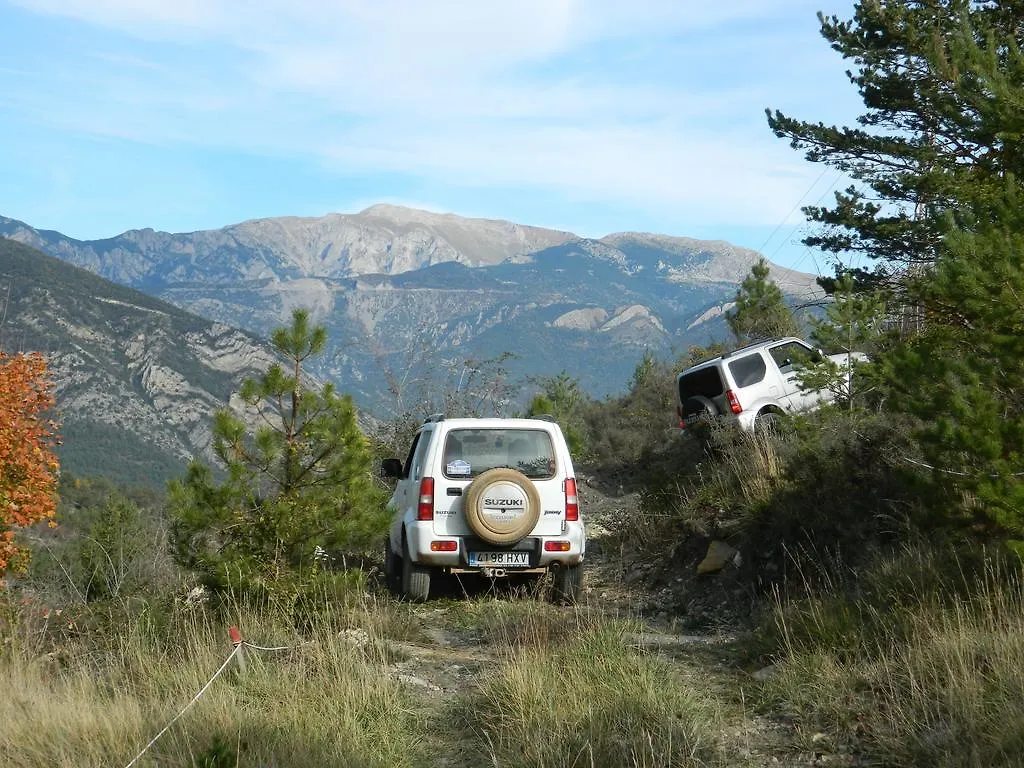 El Jou Nature Sant Corneli 3*,