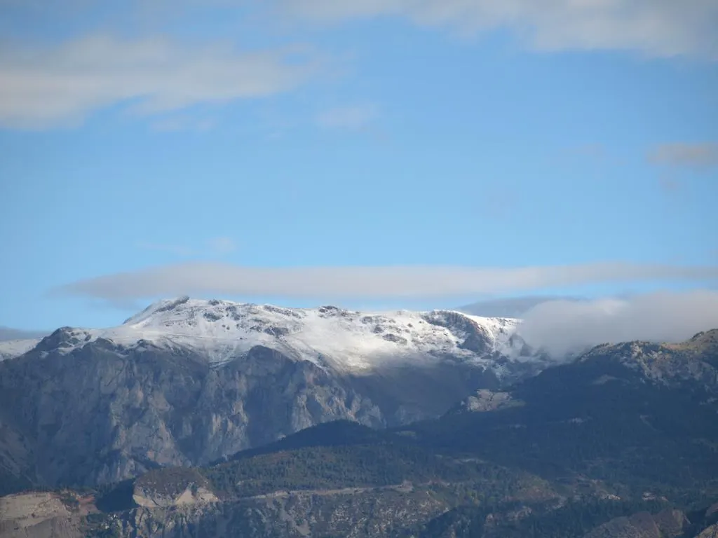 El Jou Nature Sant Corneli 3*,