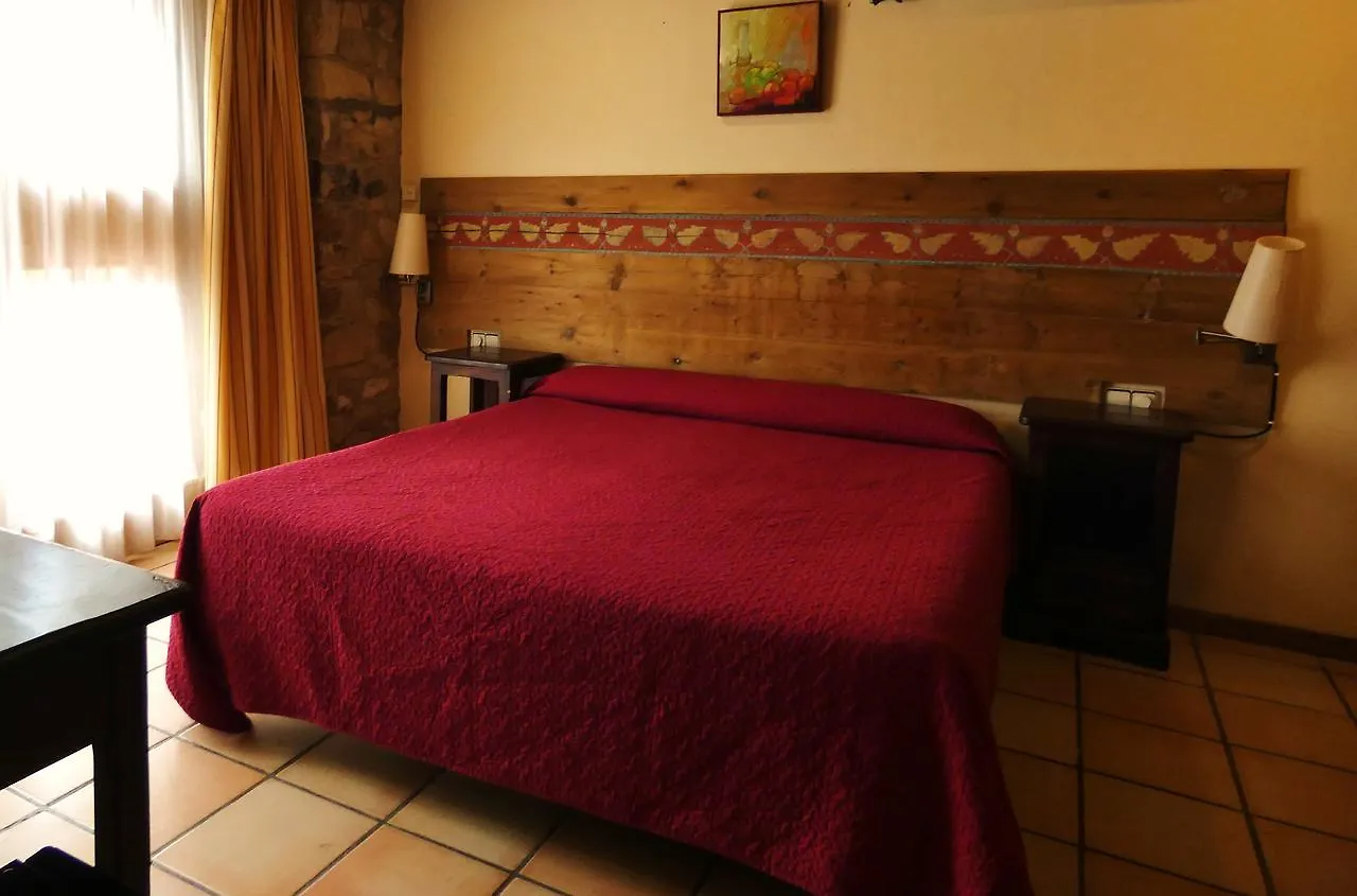 Hotel El Jou Nature Sant Corneli